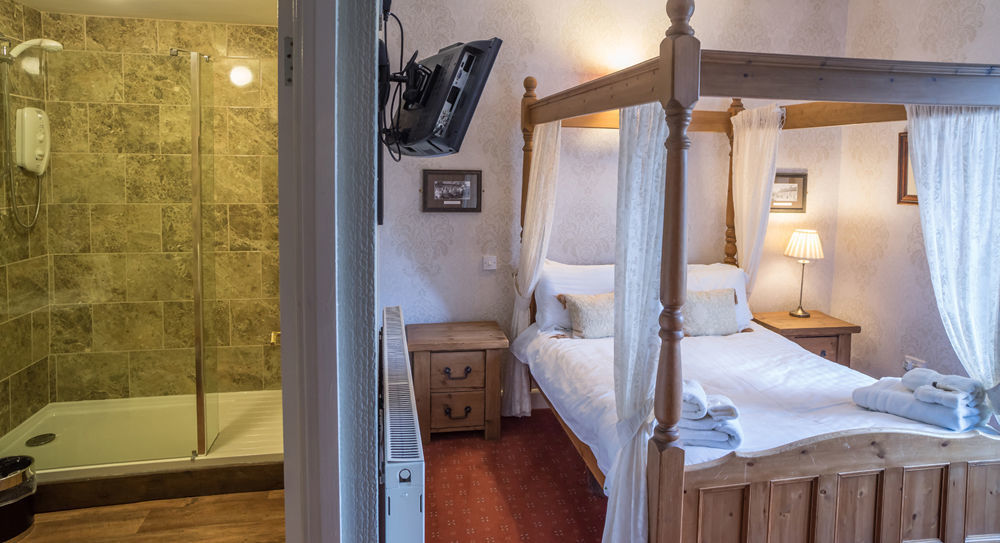 The Bull Hotel Fairford Exteriér fotografie